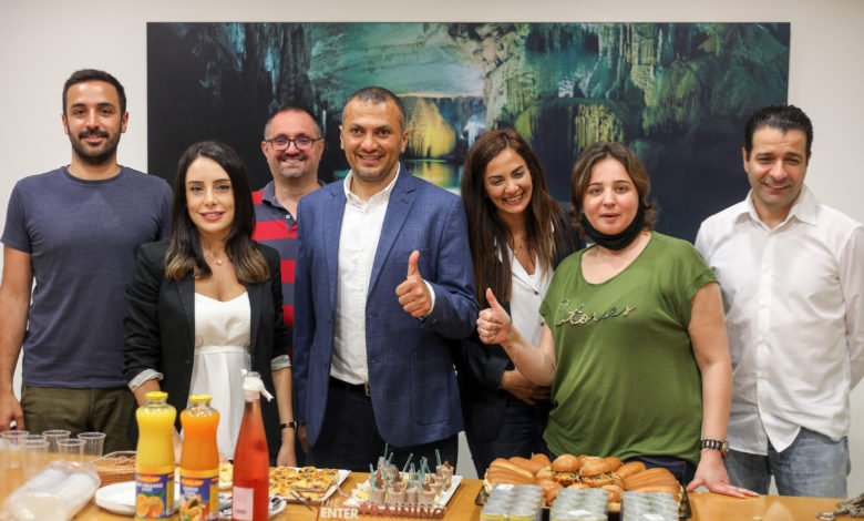 تأجيل محادثات هرمز يضعف نافذة التهدئة بعد إعلان أنصار الله عن ضرب خميس مشيط