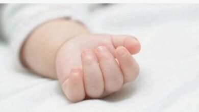 صورة توضيحية - ممثل شهير يصدم بوفاة طفلته وينعيها بكلمات مؤثرة