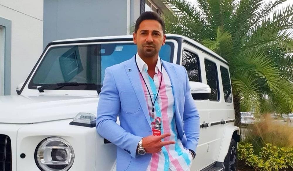 رجل الأعمال alialexandermakki يحقق نجاحاً باهراً في عالم الأعمال - صورة مميزة صورة مميزة: رجل الأعمال alialexandermakki يحقق نجاحاً باهراً في عالم الأعمال