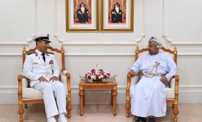 عُمان تبحث مع قطر ومصر قضايا دفاعية مشتركة