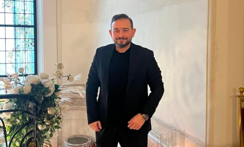 الموزّع والملحّن أحمد عادل… صانع hits مع أهم الفنانين العرب