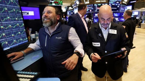 الأسهم الأميركية تسجل أكبر مكاسب أسبوعية منذ أبريل.. S&P 500 عند مستوى قياسي - صورة مميزة صورة مميزة: الأسهم الأميركية تسجل أكبر مكاسب أسبوعية منذ أبريل.. S&P 500 عند مستوى قياسي