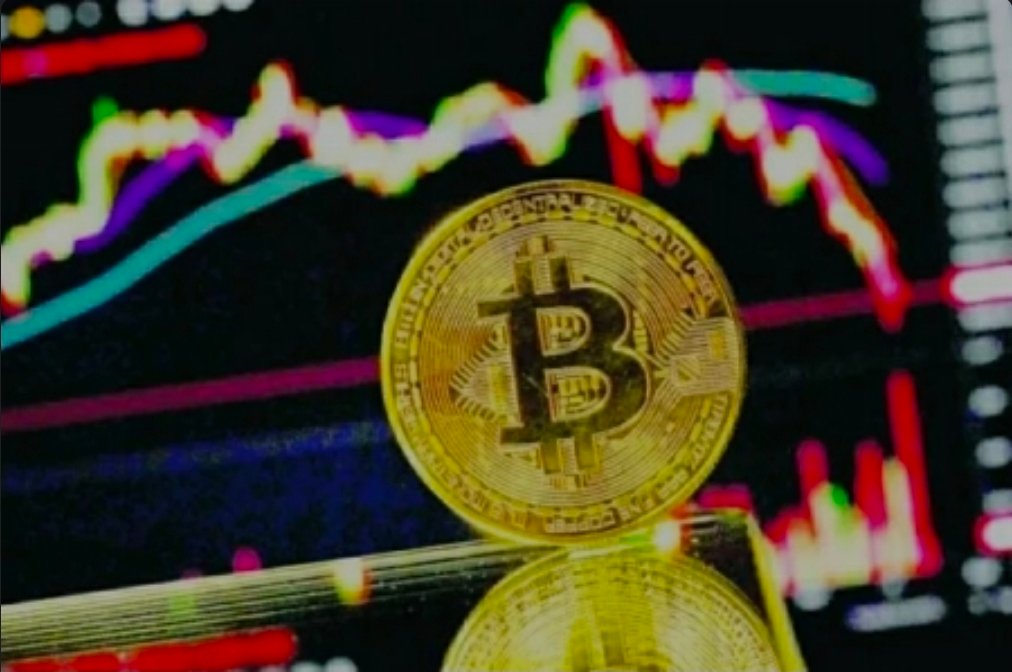 بيتكوين تقفز 9.4% في جلسة واحدة وتقترب من حاجز 80 ألف دولار - صورة مميزة صورة مميزة: بيتكوين تقفز 9.4% في جلسة واحدة وتقترب من حاجز 80 ألف دولار