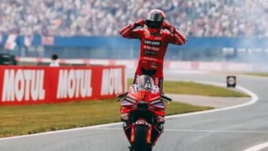 مارك ماركيز يكتسح أراغون ويشعل سباق MotoGP: فوز ثالث توالياً يقلص الفارق مع مارتن إلى 19 نقطة