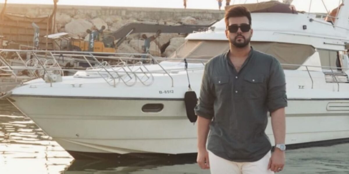 محمد الأمير يتحدث حول تجميل الذقن وتحديد الفك ( مني تكساس ) باستخدام الفيلر
