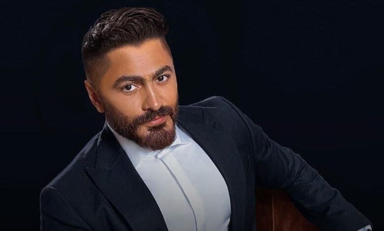 الجمهور يهاجم تامر حسني بعد فيلمه الأخير