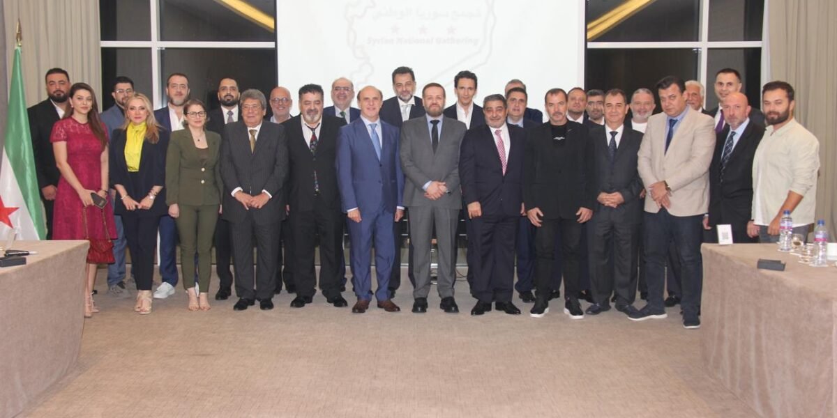 تجمع سوريا الوطني يعقد اجتماعاً استثنائياً في بيروت استعداداً لمؤتمره السنوي في دمشق - صورة مميزة صورة مميزة: تجمع سوريا الوطني يعقد اجتماعاً استثنائياً في بيروت استعداداً لمؤتمره السنوي في دمشق