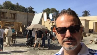 فنان ومخرج التلوين أسامة سعيد مابعد التصوير وقبل العرض ونجاح يلفت الإنتباه .