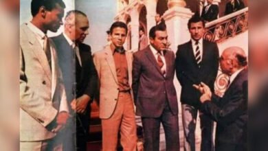 نجل مبارك ينشر ة لوالده مع أحد أساطير كرة القدم في مصر